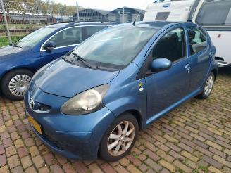Toyota Aygo 5 Deurs picture 2