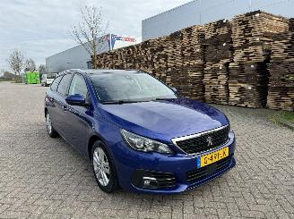 Peugeot 308 SW 1.5 BlueHDI 96kw Clima - Navi - Euro6 picture 4