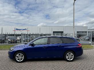 Peugeot 308 SW 1.5 BlueHDI 96kw Clima - Navi - Euro6 picture 2