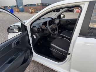 Hyundai I-10 1.0 46Kw Navi  286 KM!!!! picture 12