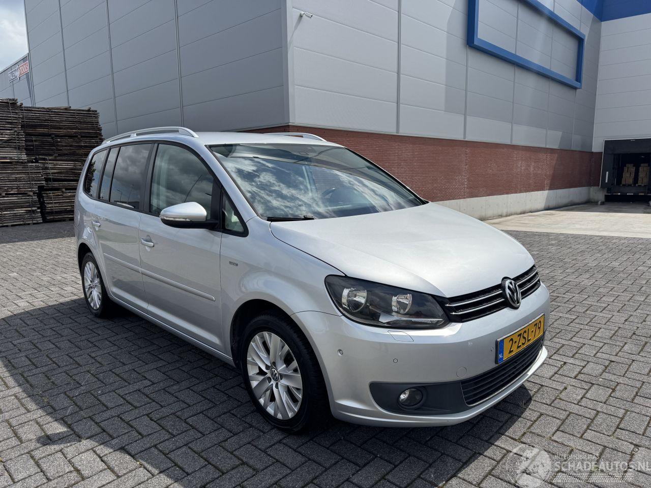 Volkswagen Touran 1.4 TSI 103Kw Clima - Navi