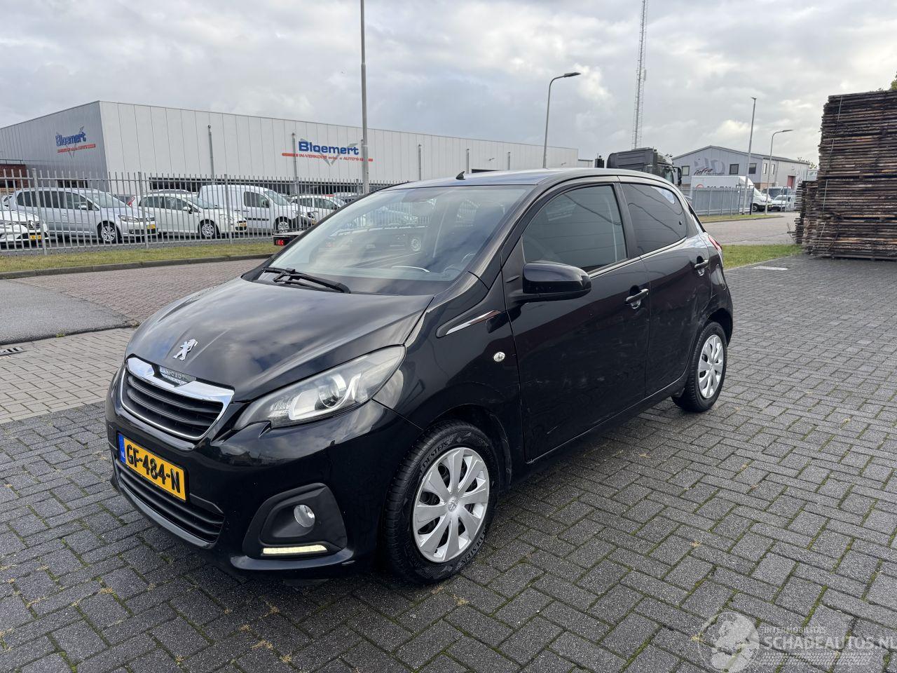 Peugeot 108 1.0  50Kw Active