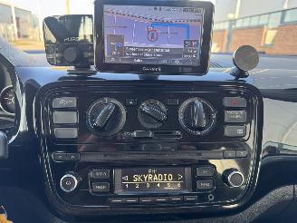Volkswagen Up! 1.0 44Kw Airco Navi picture 21