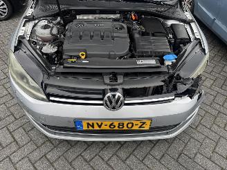 Volkswagen Golf 1.6 TDI DSG Highline picture 21