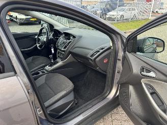 Ford Focus 1.6 TDCi 77Kw Airco Euro5 picture 16