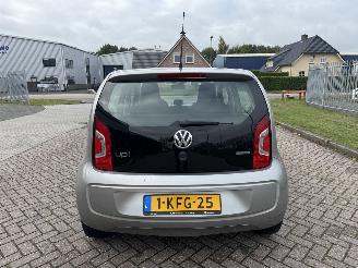 Volkswagen Up! 1.0 44Kw AIRCO picture 4