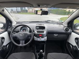 Toyota Aygo 1.0 VVT-i  50Kw AIRCO picture 13