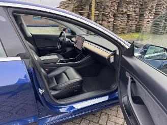 Tesla Model 3  picture 16