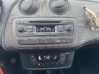 Seat Ibiza 1.2 TSI 63Kw Clima - Navi picture 19