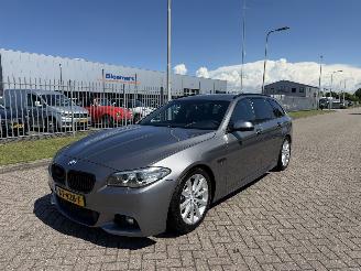 damaged passenger cars BMW  520i M Sport Edition Clima - Navi 2016/11