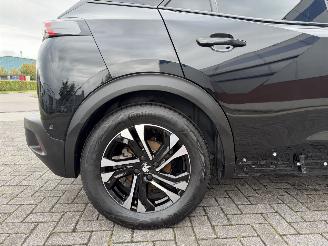 Peugeot e-2008 EV GT 50 kWh picture 9