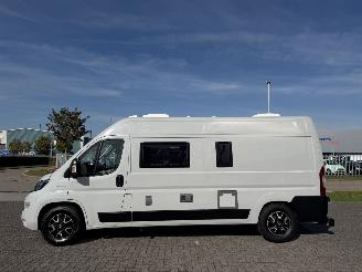 Challenger  Vany Elegance V124  2.3 Automaat picture 2
