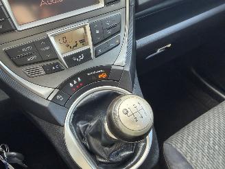 Toyota Verso S 1.3 VVT-i 73kw Clima picture 21