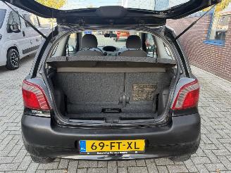Toyota Yaris 1.3 16 VVT-i Luna picture 12