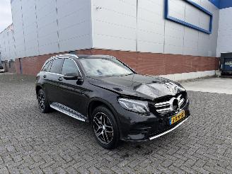 skadebil auto Mercedes GLC 350e 4MATIC plug in hybrid 2017/1