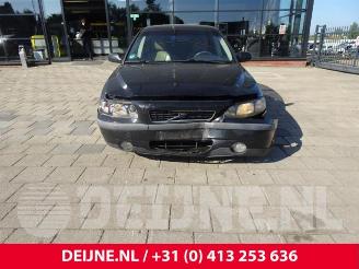 Volvo S-60 S60 I (RS/HV), Sedan, 2000 / 2010 2.4 20V Bi-fuel LPG picture 2