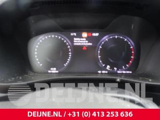 Volvo XC40 XC40 (XZ), SUV, 2017 1.5 T2 12V picture 18