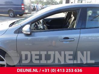 Volvo V-40 V40 (MV), Hatchback 5-drs, 2012 / 2019 2.0 D2 16V picture 19