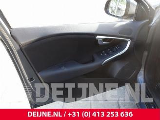Volvo V-40 V40 (MV), Hatchback 5-drs, 2012 / 2019 2.0 D2 16V picture 35