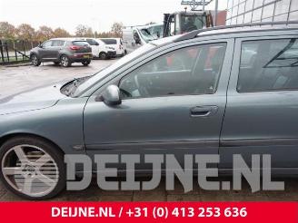 Volvo V-70 V70 (SW), Combi, 1999 / 2008 2.4 20V 170 picture 15