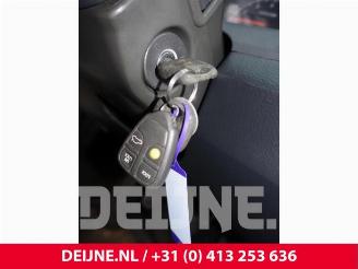 Volvo V-70 V70 (SW), Combi, 1999 / 2008 2.4 20V 170 picture 29