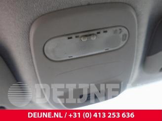 Opel Vivaro Vivaro, Van, 2014 / 2019 1.6 CDTI BiTurbo 140 picture 28