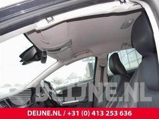 Volvo V-60 V60 I (FW/GW), Combi, 2010 / 2018 2.0 D3 20V picture 21