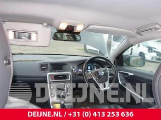 Volvo V-60 V60 I (FW/GW), Combi, 2010 / 2018 2.0 D3 20V picture 32
