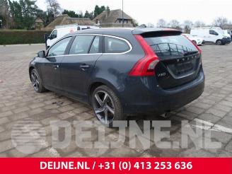 Volvo V-60 V60 I (FW/GW), Combi, 2010 / 2018 2.0 D3 20V picture 5
