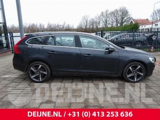 Volvo V-60 V60 I (FW/GW), Combi, 2010 / 2018 2.0 D3 20V picture 8
