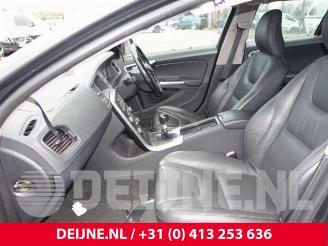 Volvo V-60 V60 I (FW/GW), Combi, 2010 / 2018 2.0 D3 20V picture 20