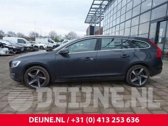 Volvo V-60 V60 I (FW/GW), Combi, 2010 / 2018 2.0 D3 20V picture 4