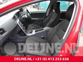Volvo V-60 V60 I (FW/GW), Combi, 2010 / 2018 2.0 D3 20V picture 20