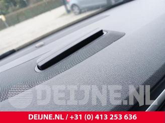 Volvo V-70 V70 (BW), Combi, 2007 / 2016 2.0 16V picture 29