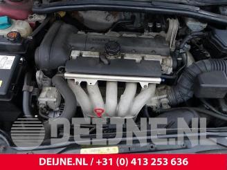 Volvo S-60 S60 I (RS/HV), Sedan, 2000 / 2010 2.4 20V 140 picture 35