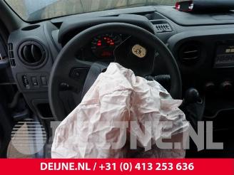 Nissan Nv400 NV 400 (M9J), Van, 2011 2.3 dCi 130 16V picture 17