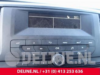 Peugeot Expert Expert (V1/VA/VB/VE/VF/VT/VY), Van, 2016 2.0 Blue HDi 120 16V picture 33