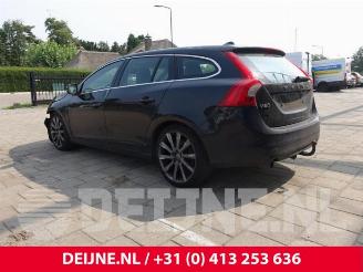 Volvo V-60 V60 I (FW/GW), Combi, 2010 / 2018 2.0 D3 20V picture 5
