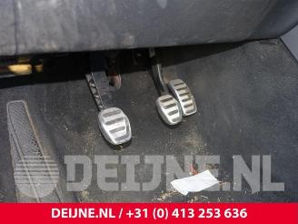 Volvo V-40 V40 (MV), Hatchback 5-drs, 2012 / 2019 1.6 D2 picture 22