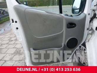 Renault Trafic Trafic New (FL), Van, 2001 / 2014 2.0 dCi 16V 115 picture 18
