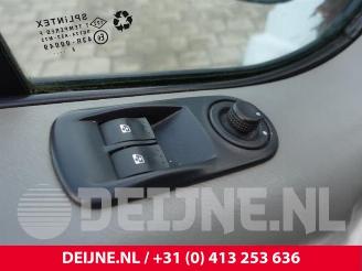 Renault Trafic Trafic New (FL), Van, 2001 / 2014 2.0 dCi 16V 115 picture 19