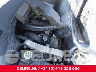 Volvo V-70 V70 (BW), Combi, 2007 / 2016 2.0 D3 20V picture 9