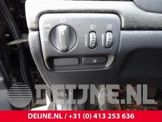 Volvo S-80  picture 15