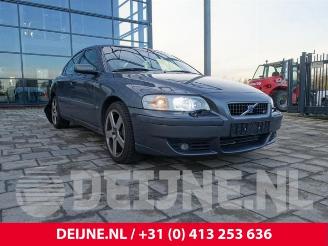 Autoverwertung Volvo S-60 S60 I (RS/HV), Sedan, 2000 / 2010 2.5 R Turbo 20V 2004/3
