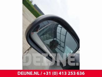 Volvo V-70 V70 (SW), Combi, 1999 / 2008 2.4 20V 170 picture 13