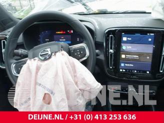 Volvo C-40 C40 Recharge (XK), SUV, 2021 Recharge Twin 78 kWh picture 33