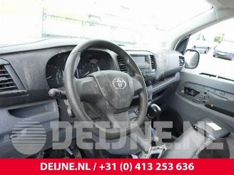 Toyota ProAce ProAce, Van, 2016 1.6 D-4D 115 16V picture 17