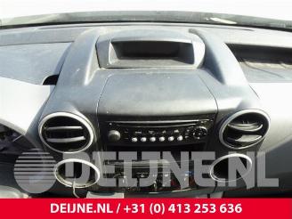 Peugeot Partner Partner (GC/GF/GG/GJ/GK), Van, 2008 / 2018 1.6 HDI 110 16V picture 28