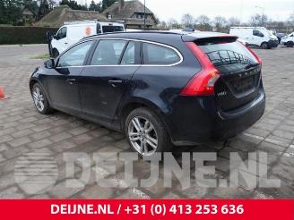 Volvo V-60 V60 I (FW/GW), Combi, 2010 / 2018 1.6 T3 16V picture 5