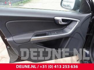 Volvo V-60 V60 I (FW/GW), Combi, 2010 / 2018 1.6 T3 16V picture 17